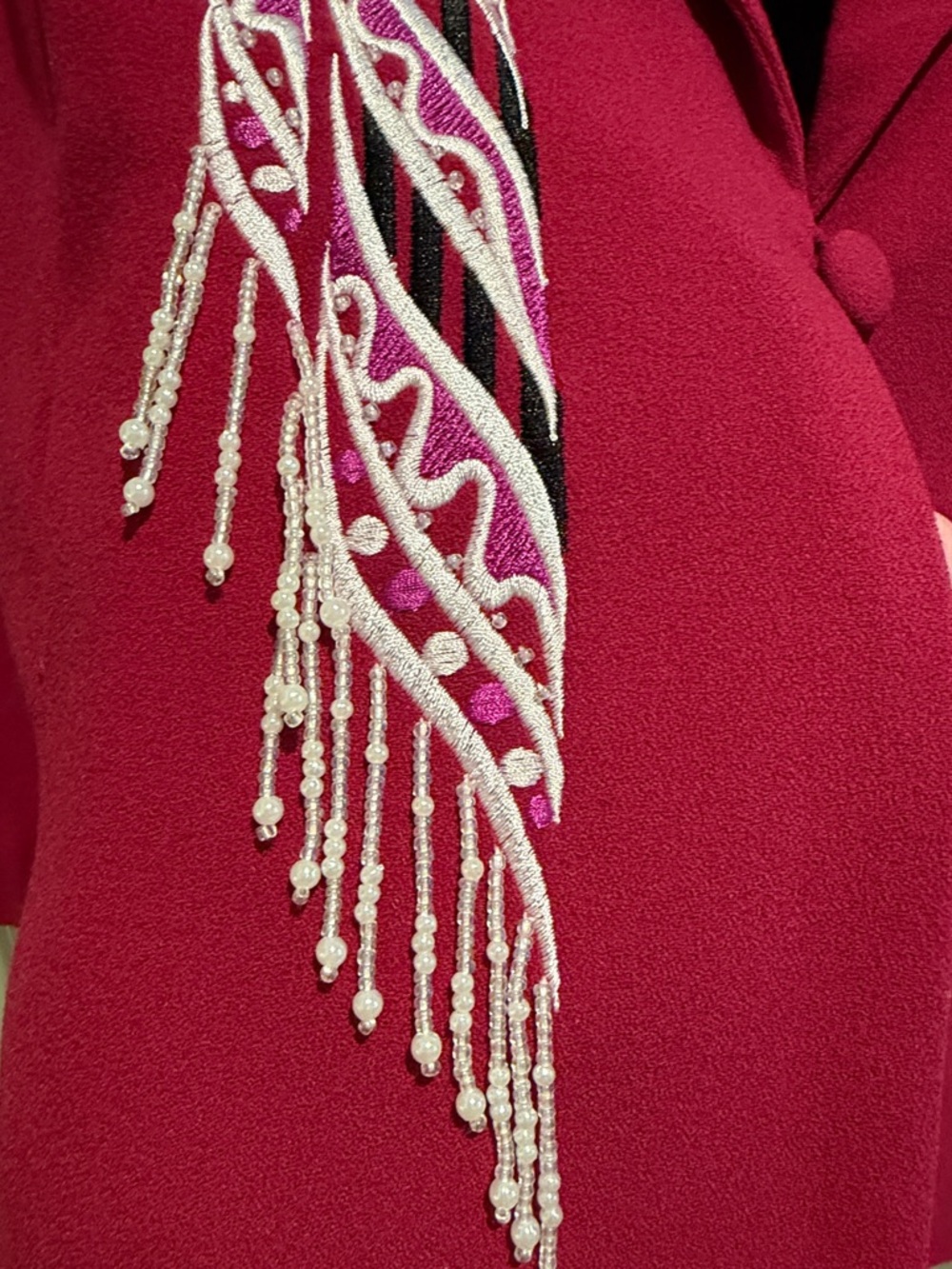 Bob Mackie pink blazer with embroidery and pearl beading size small - Picture 3 of 4